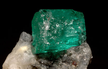 Green emerald gem meaning