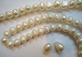 Pearl meaning and magical power 